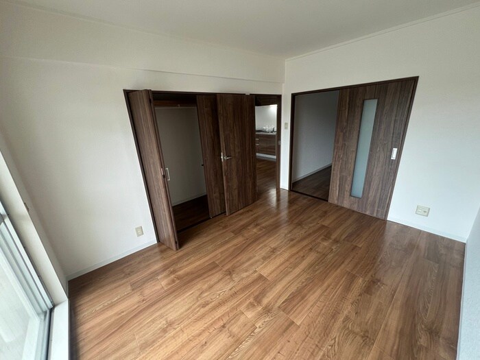 物件内観写真10　(居室)