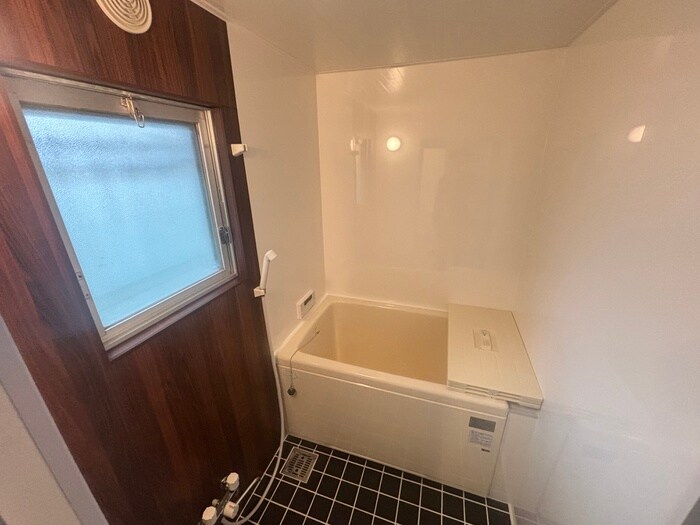 物件内観写真14　(バス／シャワールーム等)
