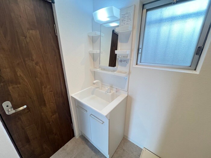 物件内観写真15　(洗面)