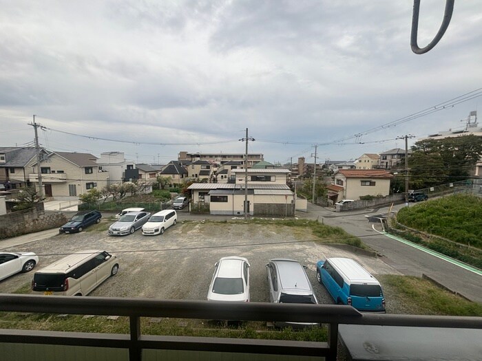 物件内観写真20　(室内からの展望)