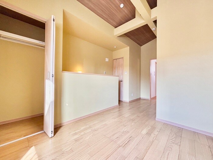 物件内観写真12　(居室)