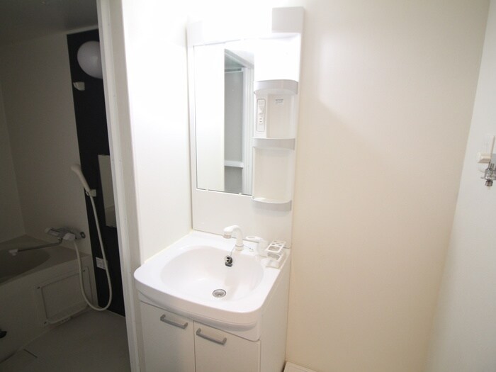 物件内観写真11　(洗面)