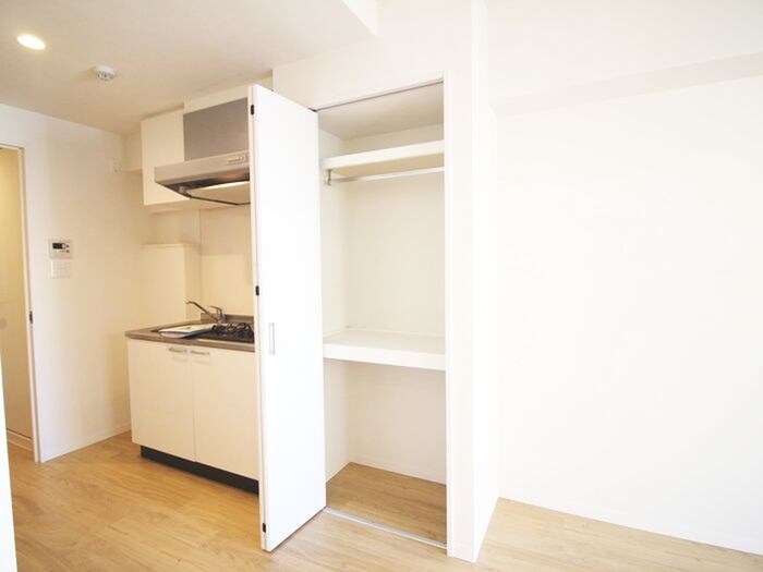 物件内観写真14　(収納)