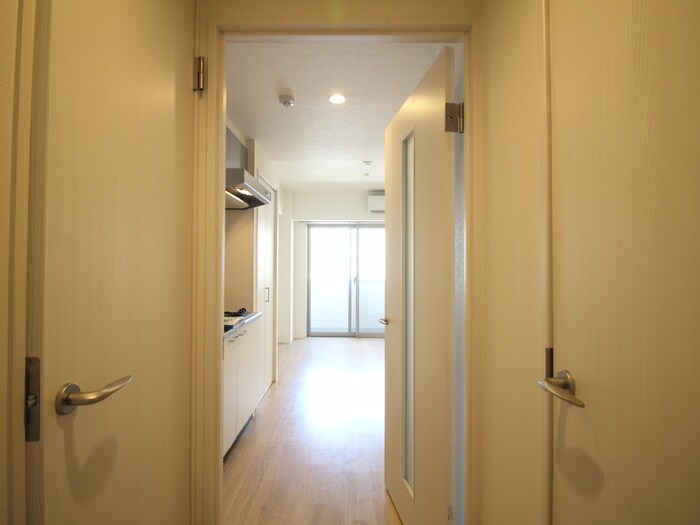 物件内観写真19　(廊下)