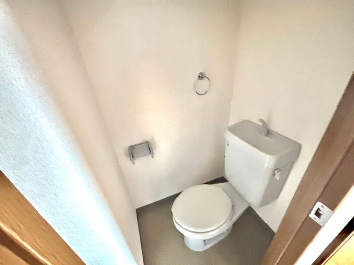 物件内観写真10　(トイレ)