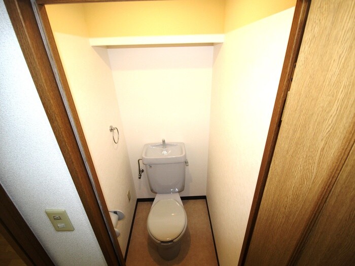 物件内観写真10　(トイレ)