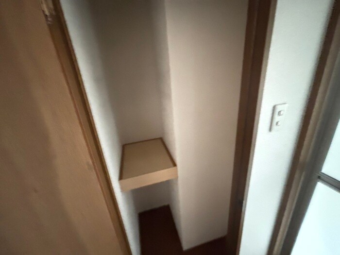 物件内観写真12　(収納)
