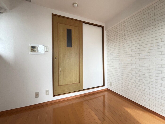 物件内観写真14　(居室)