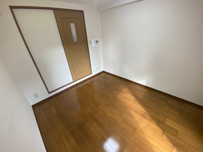 物件内観写真19　(居室)