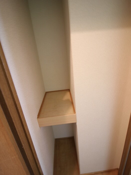 物件内観写真22　(収納)