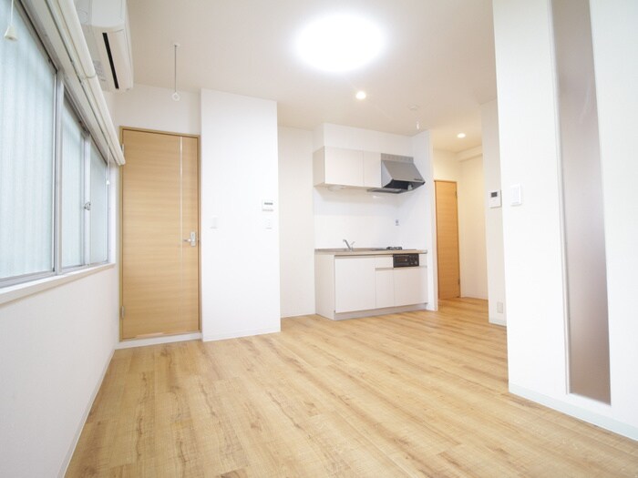 物件内観写真8　(居室)