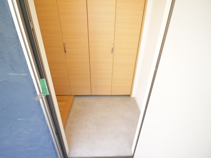 物件内観写真17　(玄関)