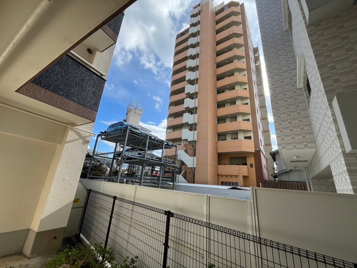 物件内観写真22　(室内からの展望)