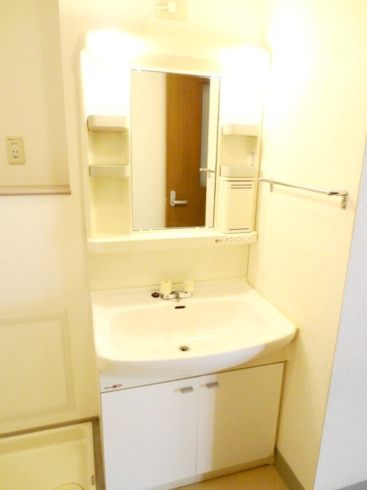 物件内観写真7　(洗面)