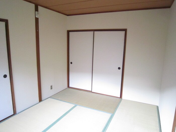 物件内観写真9　(居室)