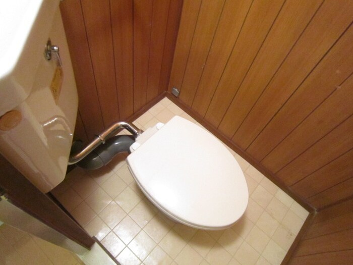 物件内観写真12　(トイレ)