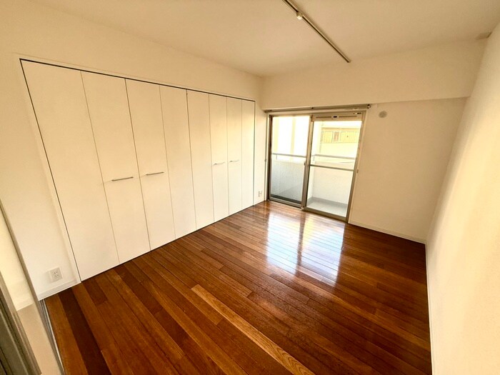 物件内観写真18　(居室)