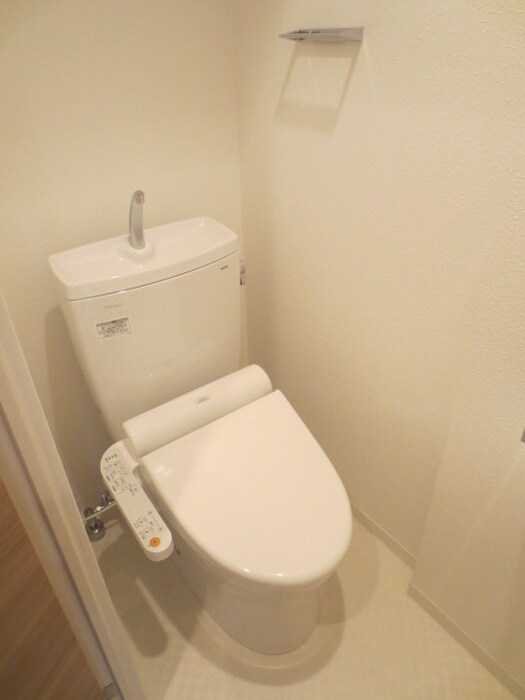 物件内観写真14　(トイレ)