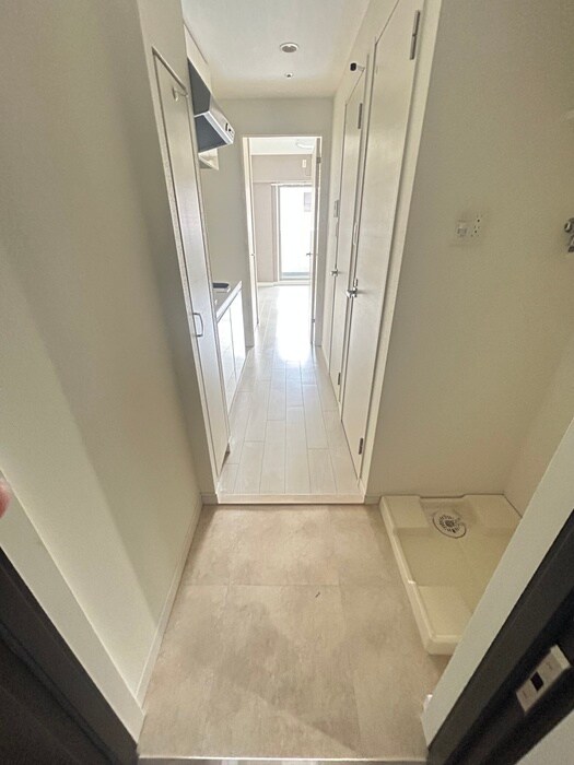 物件内観写真17　(玄関)