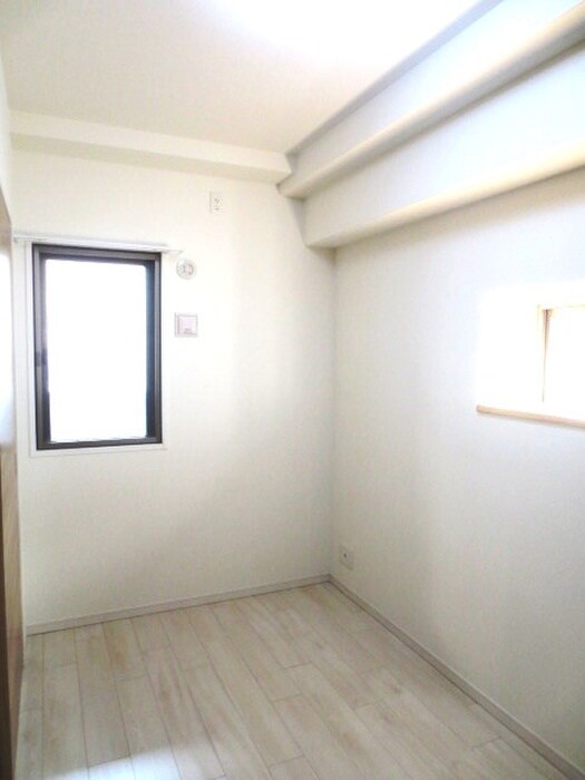 物件内観写真18　(居室)