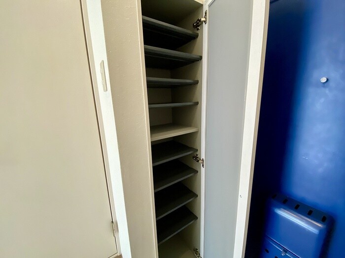 物件内観写真14　(靴箱)