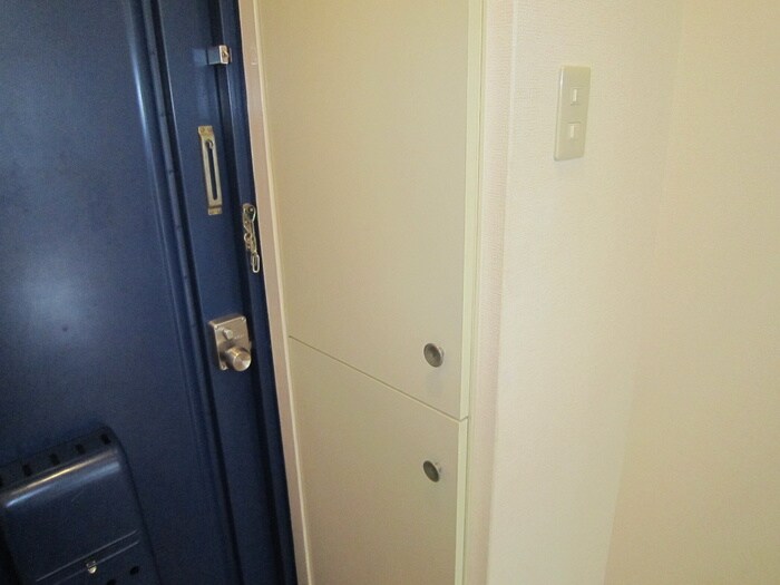 物件内観写真16　(靴箱)