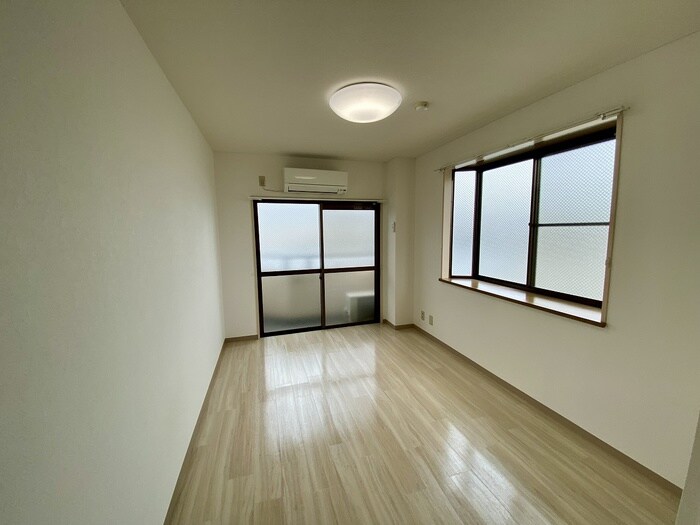 物件内観写真18　(居室)