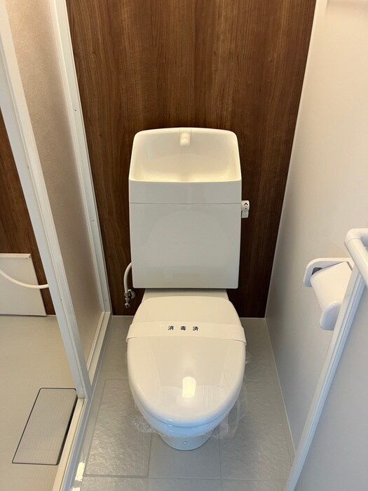 物件内観写真11　(トイレ)