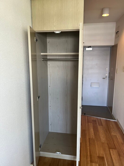 物件内観写真12　(収納)