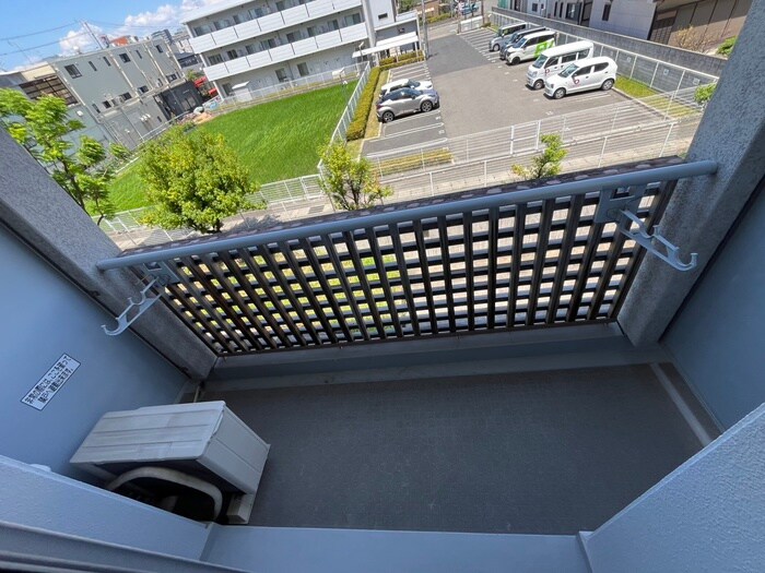 物件内観写真16　(ベランダ・バルコニー)