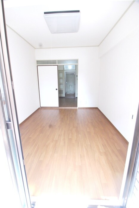 物件内観写真15　(居室)