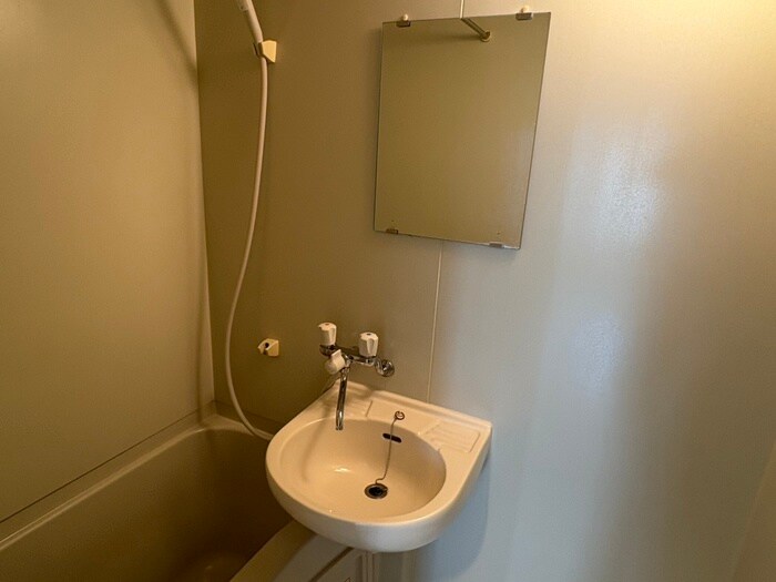 物件内観写真10　(洗面)