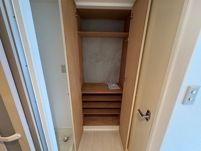 物件内観写真17　(収納)