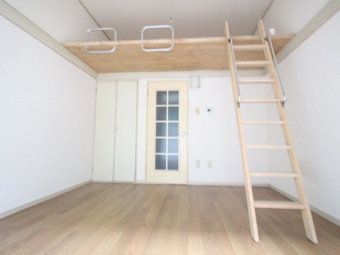 物件内観写真5　(居室)