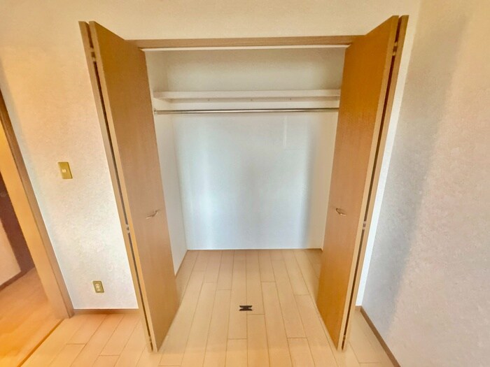 物件内観写真10　(収納)