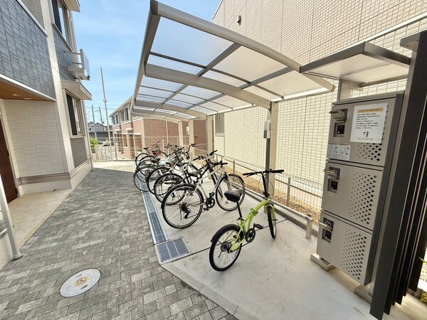 駐輪場