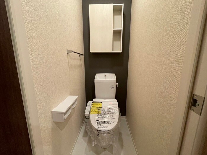 物件内観写真14　(トイレ)