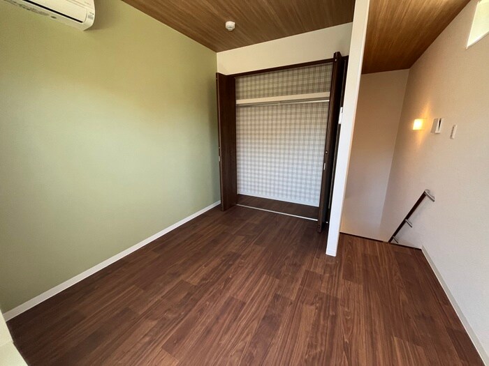 物件内観写真10　(居室)