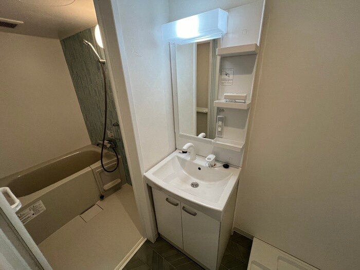 物件内観写真13　(洗面)