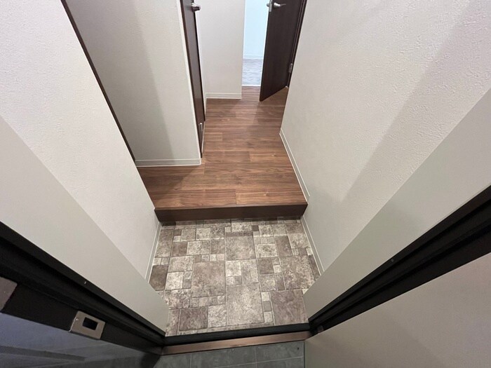 物件内観写真20　(玄関)