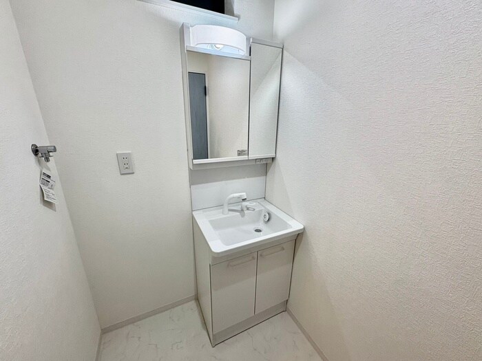 物件内観写真5　(洗面)