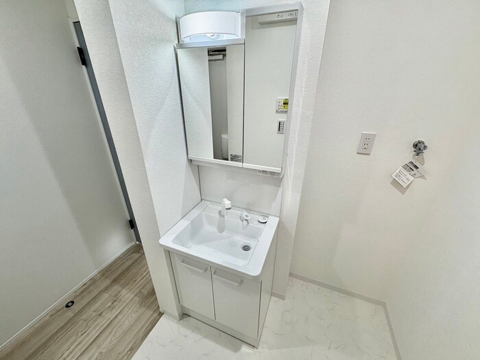 物件内観写真5　(洗面)