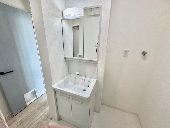 物件内観写真5　(洗面)