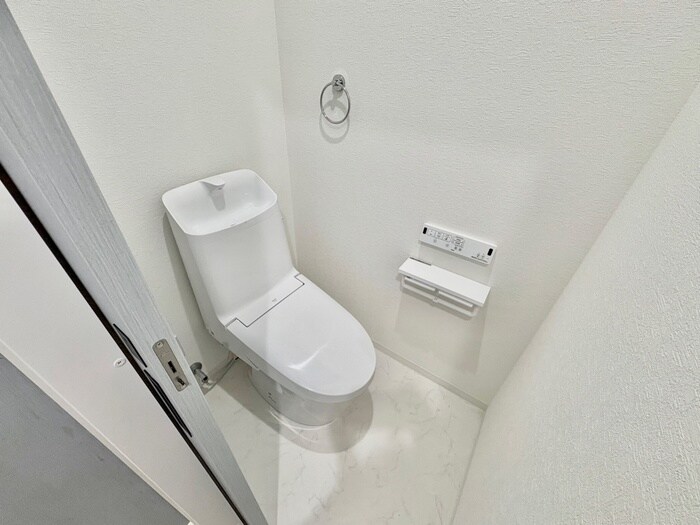 物件内観写真7　(トイレ)