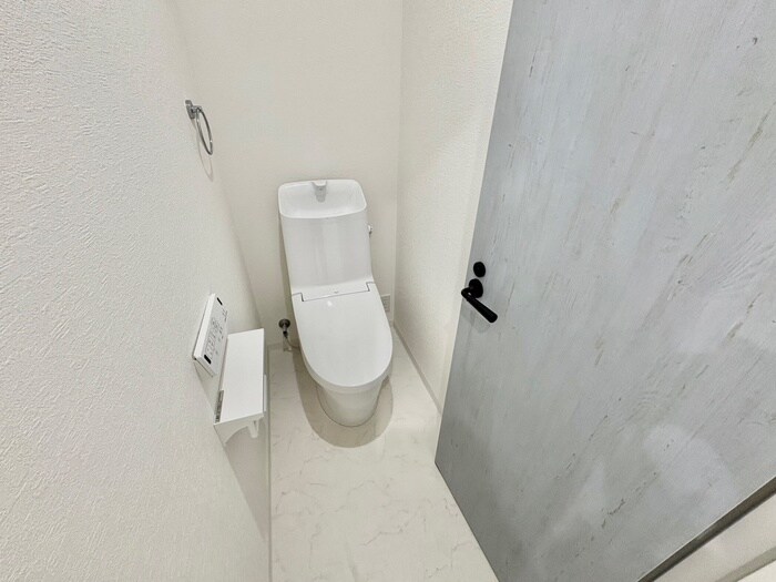 物件内観写真7　(トイレ)