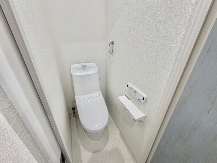 物件内観写真7　(トイレ)