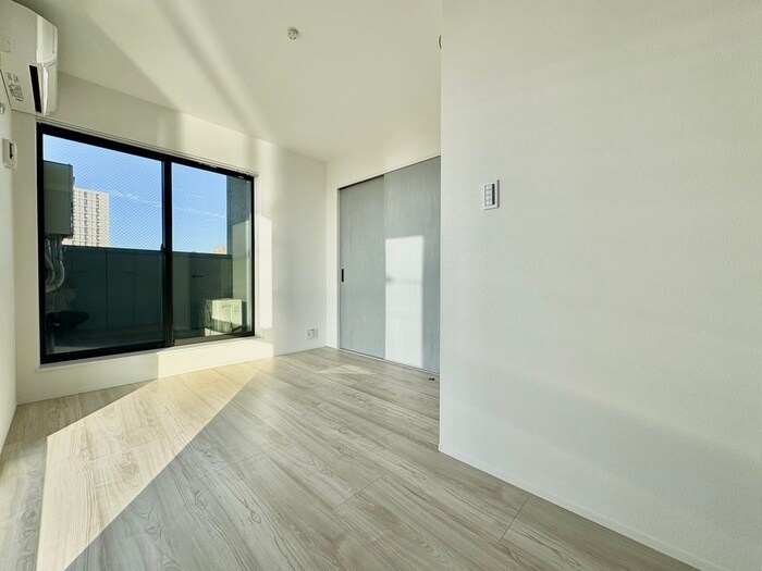 物件内観写真13　(居室)