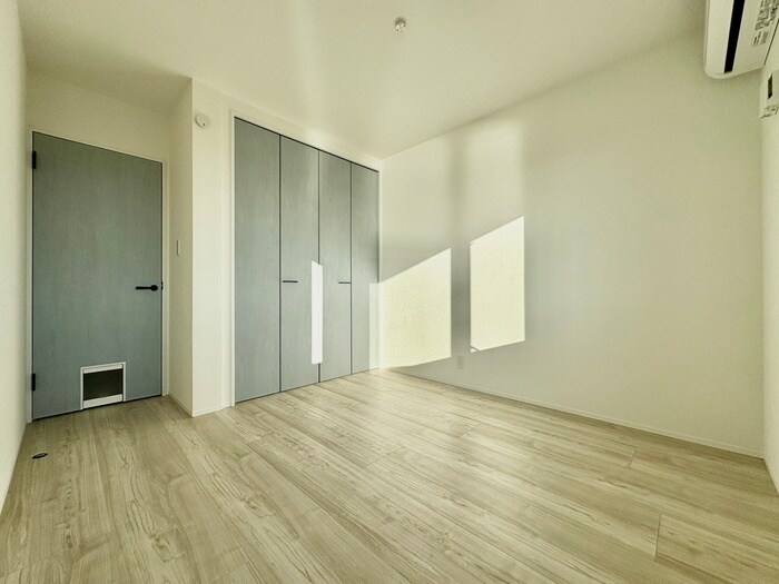 物件内観写真13　(居室)