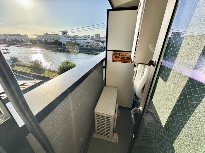 物件内観写真18　(ベランダ・バルコニー)