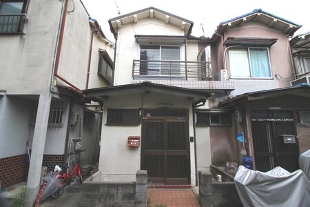大東市深野５丁目テラスハウス外観写真